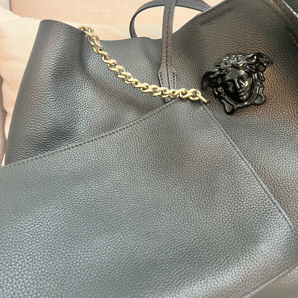 Versace Black Leather Tote Bag - Picture 4 of 8